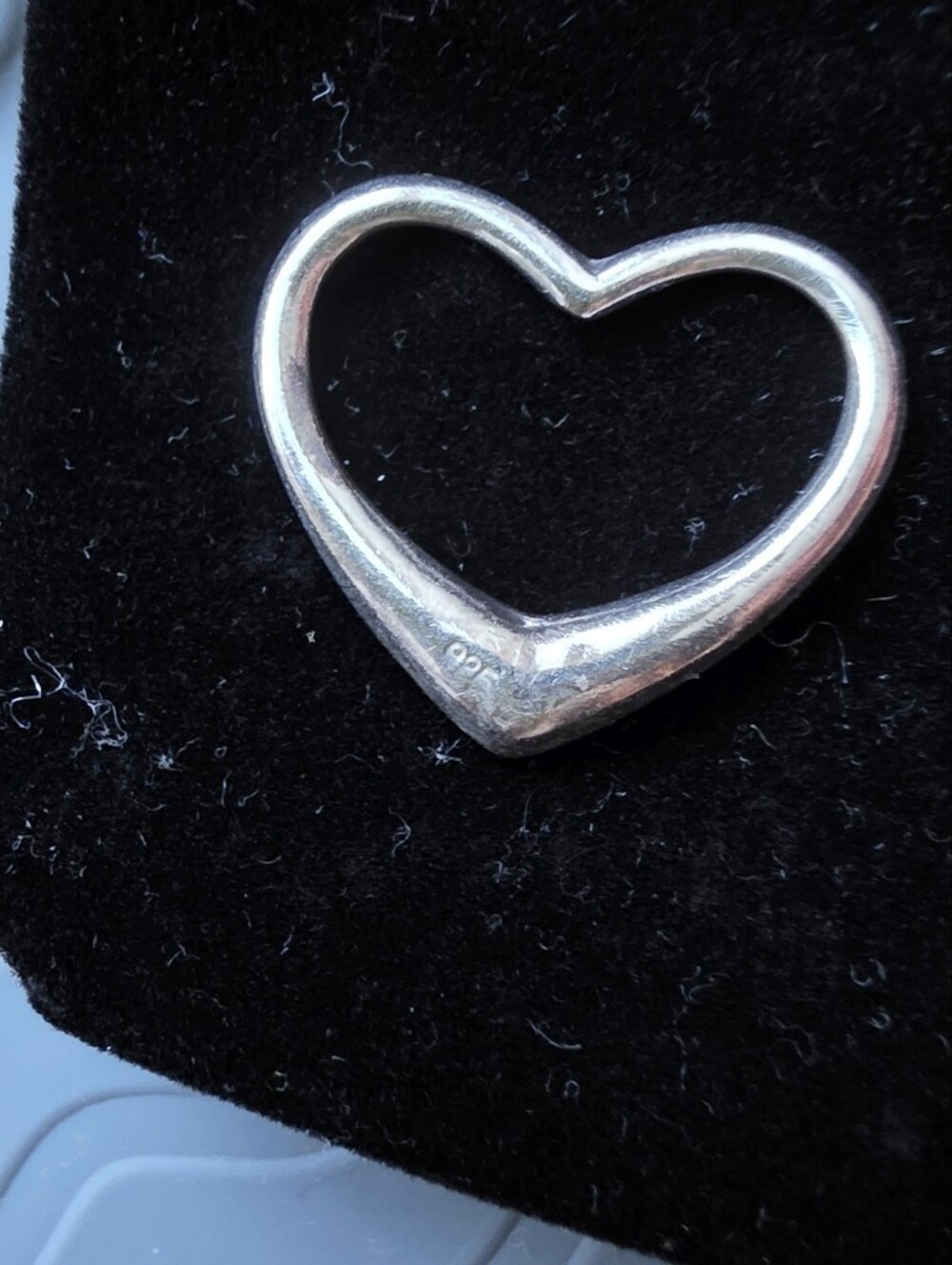 Sliver Heart Pendent